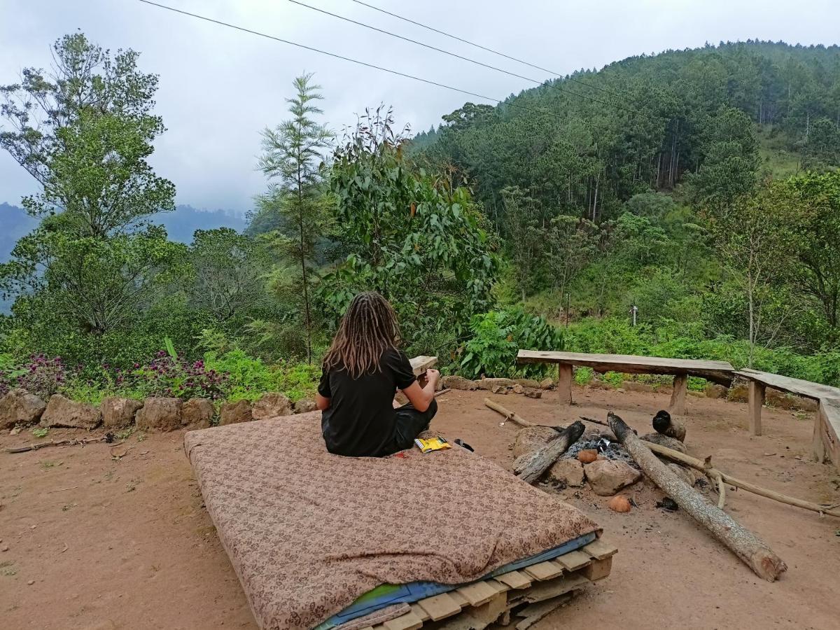 Freedom Camp Ella Hotel Екстериор снимка
